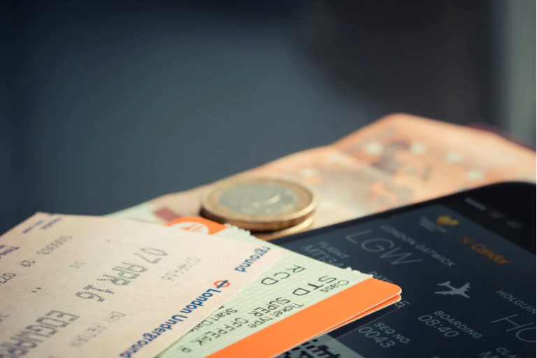 Comment Trouver des Billets d’Avion Pas Chers ? Le Guide Ultime